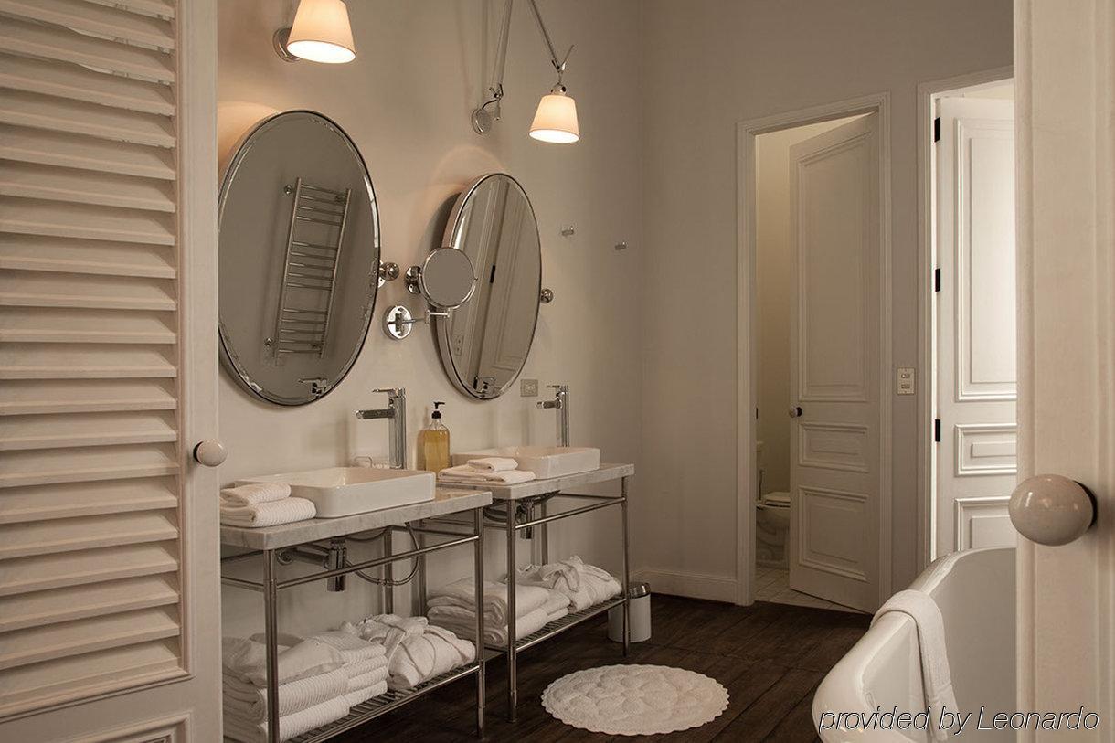 B Hotel 4*